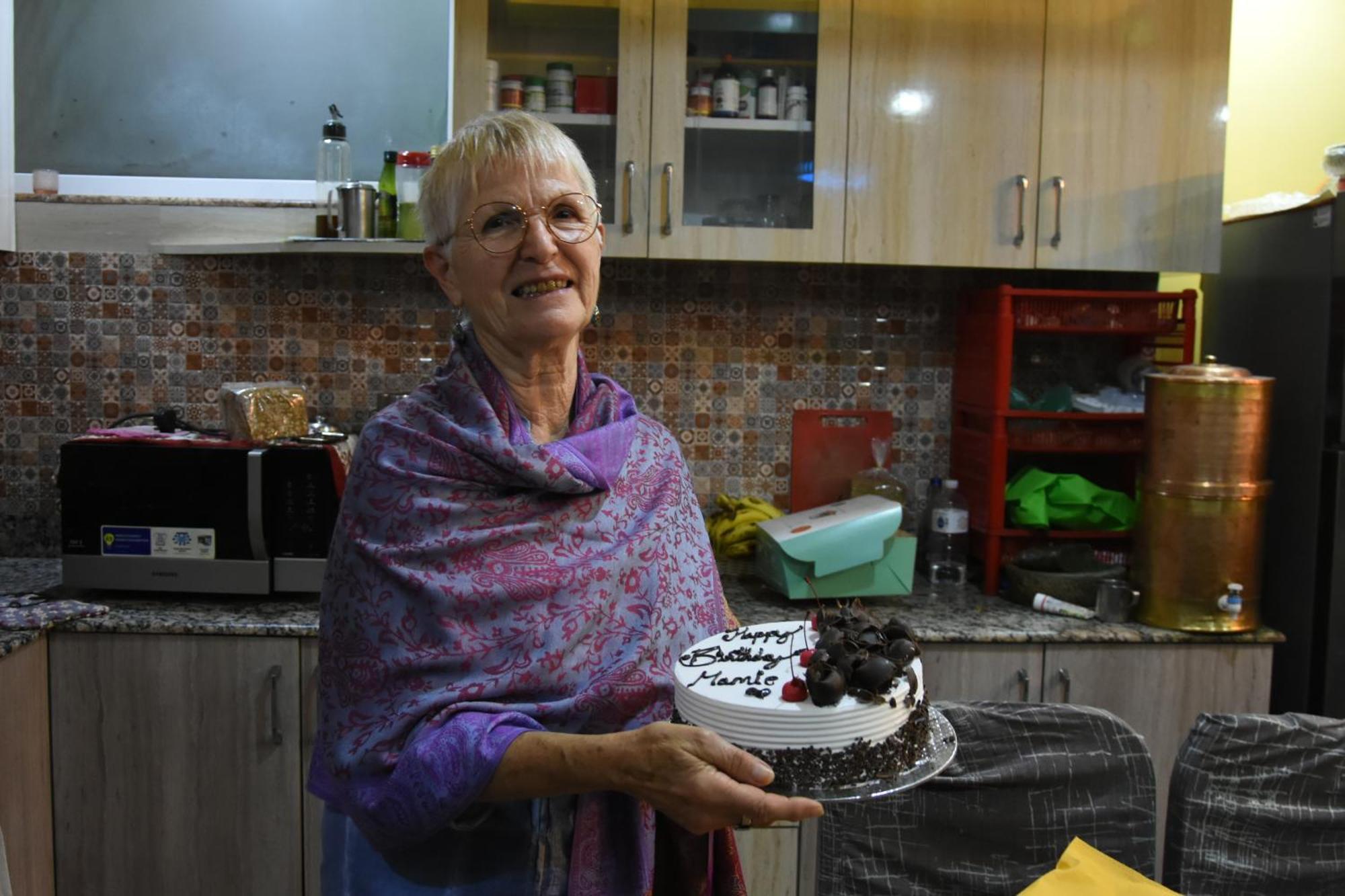 Shine Homestay Famille Francophone - Shine Home And Apartment Kathmandu Exteriör bild
